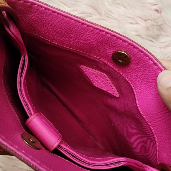 Fossil leather flat crossbody w/ woven cord & tassel - Picture 4 of 6